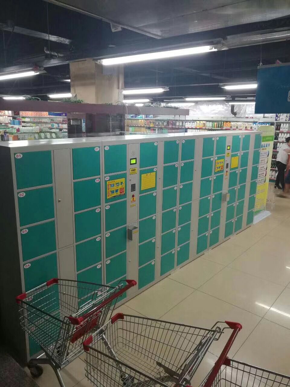 超市储物柜